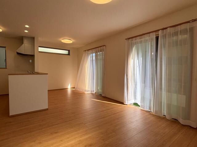 東町3丁目貸家の物件内観写真