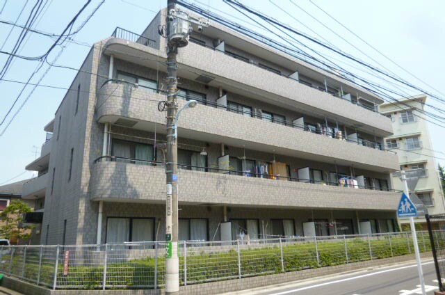 グランデュール富士見町A棟の物件外観写真