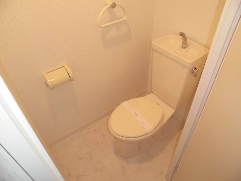 グランデュール富士見町A棟の物件内観写真