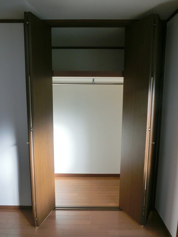 ルミエール中野の物件内観写真