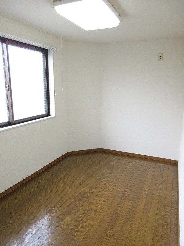 カーサ・デ・セビーア弥生の物件内観写真