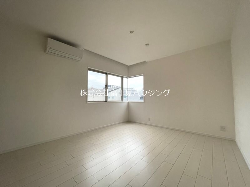 ベルトロアの物件内観写真