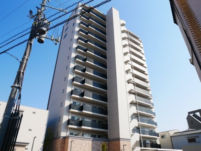 プレジオ帝塚山の物件外観写真