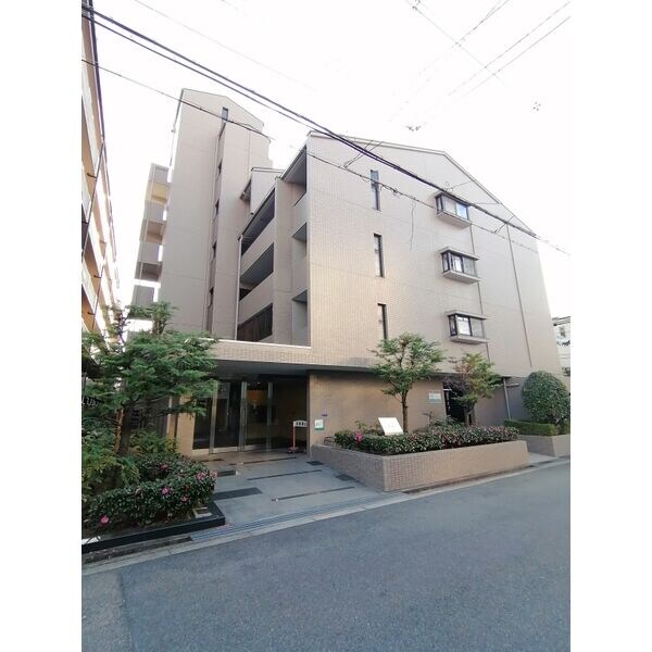 フォレスタ育和の物件外観写真