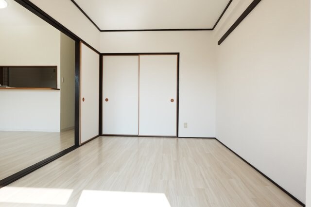 フォレスタ育和の物件内観写真