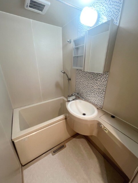 恵比寿駅 徒歩14分 3階の物件内観写真