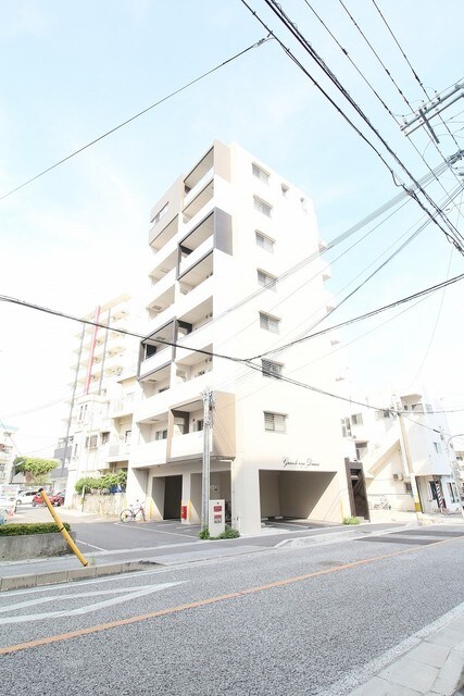 安里駅 徒歩3分 5階の物件外観写真