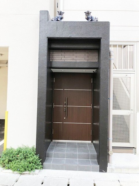 安里駅 徒歩3分 5階の物件外観写真