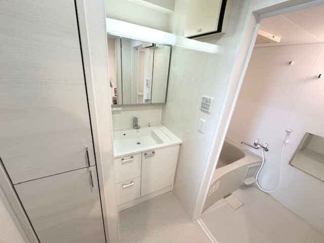 安里駅 徒歩3分 5階の物件内観写真