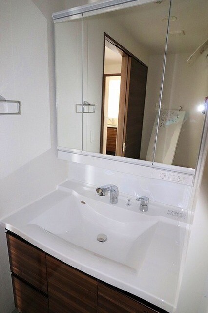 メゾン・クレールモンテ天久の物件内観写真