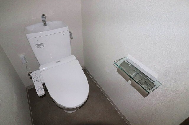 メゾン・クレールモンテ天久の物件内観写真