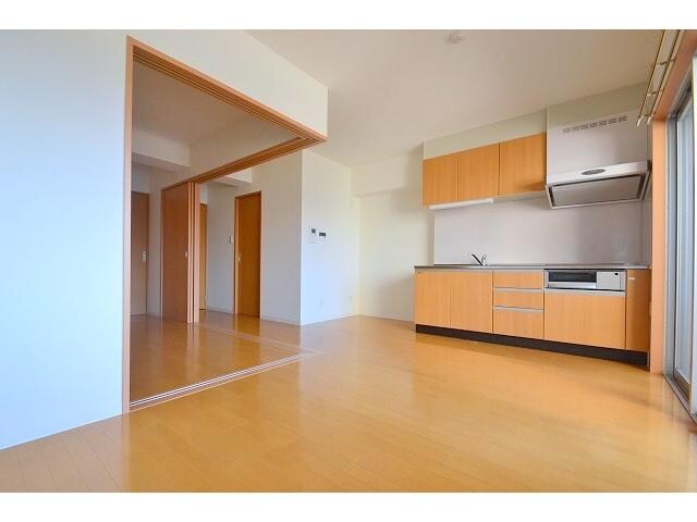 広島駅 車移動6分  2km 5階の物件内観写真