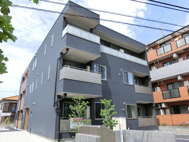 レゾナーレの物件外観写真