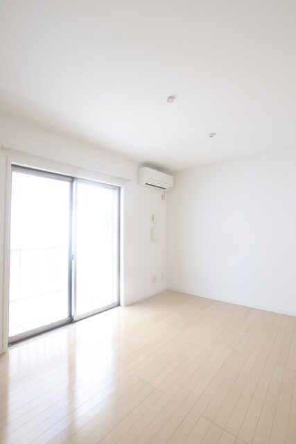 ザ・パークメゾン大島の物件内観写真