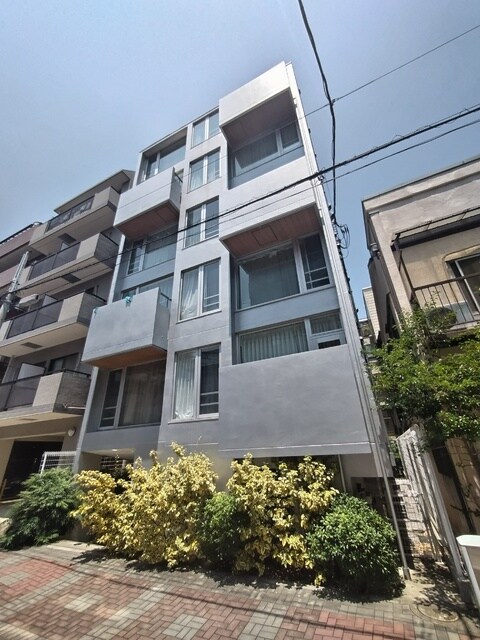 ＤｅＬＣＣＳ東陽町の物件外観写真