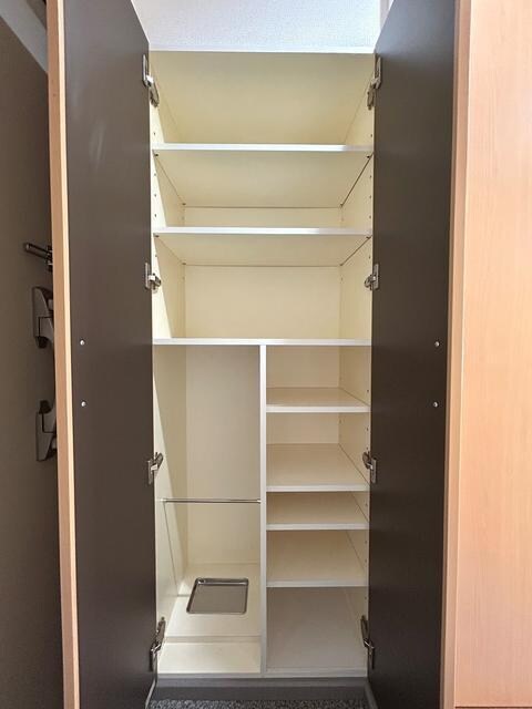 浦安駅 徒歩3分 6階の物件内観写真