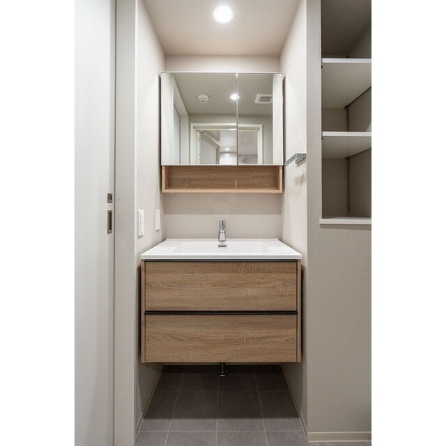 水天宮前駅 徒歩3分 8階の物件内観写真