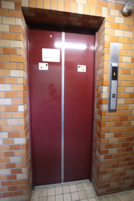 パレスサンセイの物件外観写真