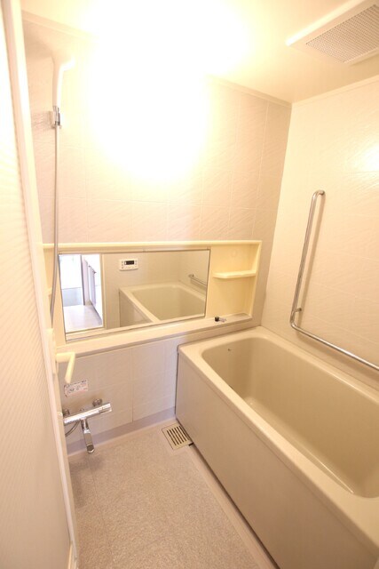 グランパーク門前仲町壱番館の物件内観写真