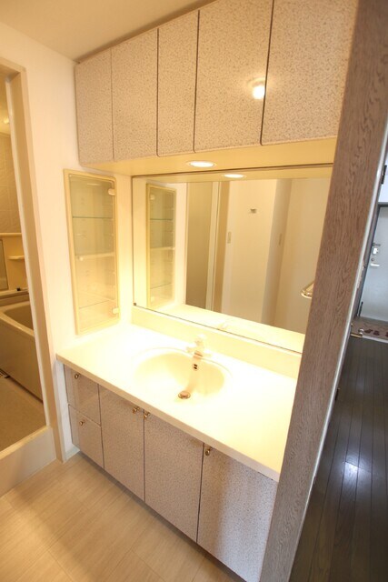 グランパーク門前仲町壱番館の物件内観写真