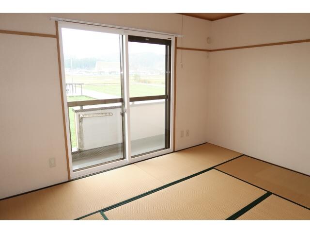 メゾンアマデウスの物件内観写真