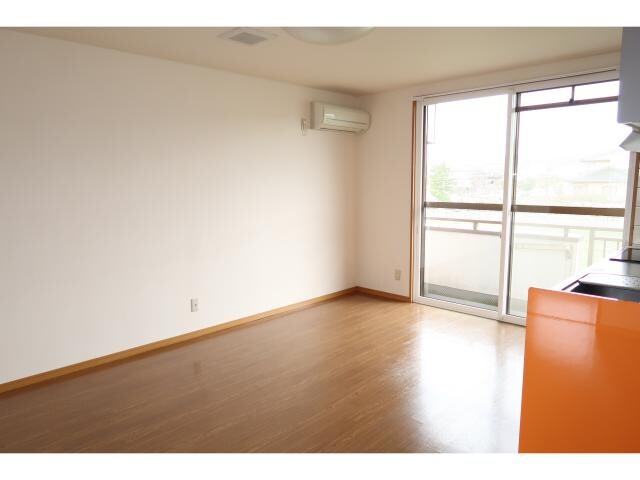 メゾンアマデウスの物件内観写真