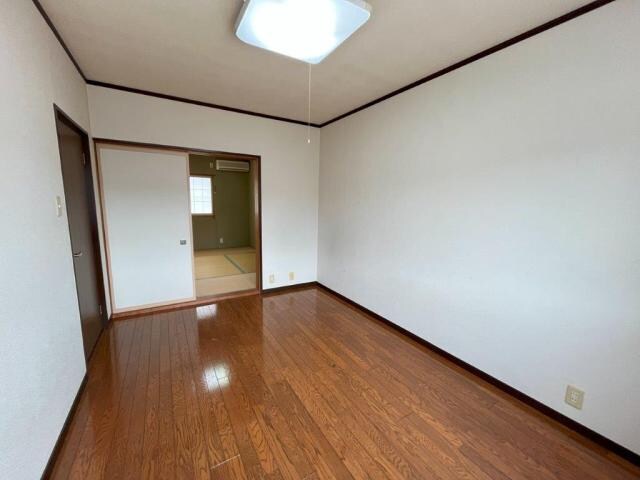 ファーストシャトーの物件内観写真