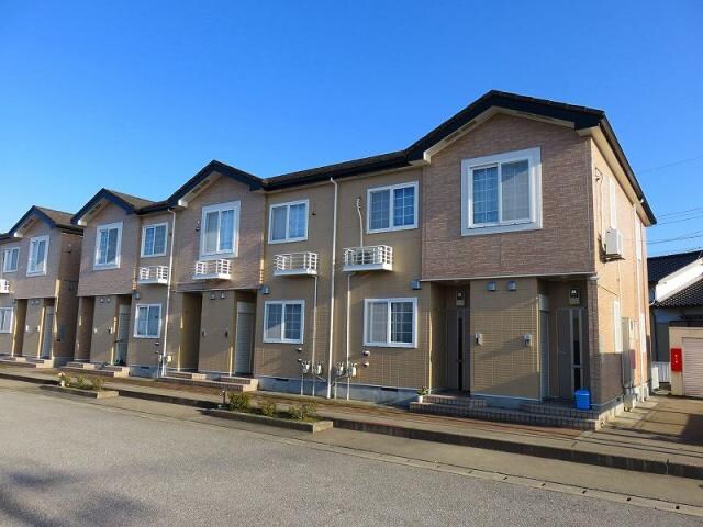 レ・パラッツオⅠの物件外観写真