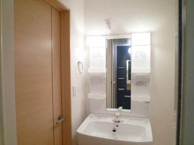 プロムナードⅣの物件内観写真