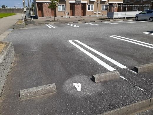 アルティプラーノⅠの物件内観写真