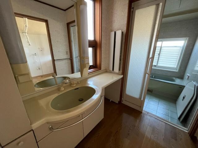 名畑貸家の物件内観写真