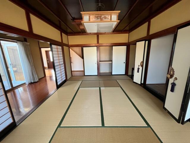 名畑貸家の物件内観写真