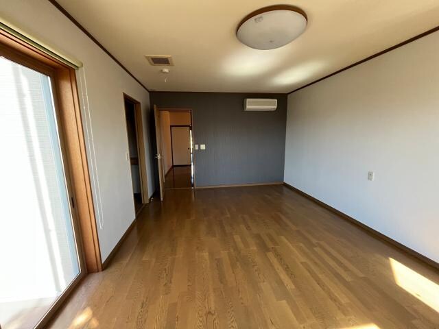 名畑貸家の物件内観写真