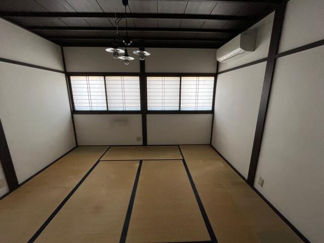 名畑貸家の物件内観写真