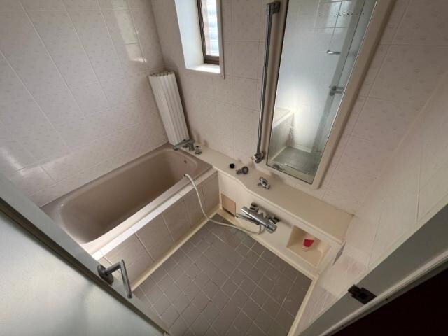 石動町貸家の物件内観写真