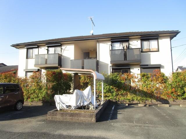 アークフラッツⅡの物件外観写真