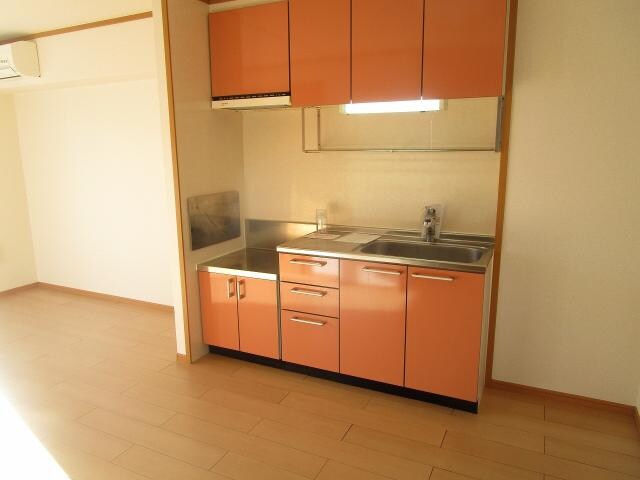 ウランタン弐番館の物件内観写真