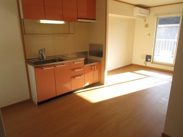 ウランタン弐番館の物件内観写真