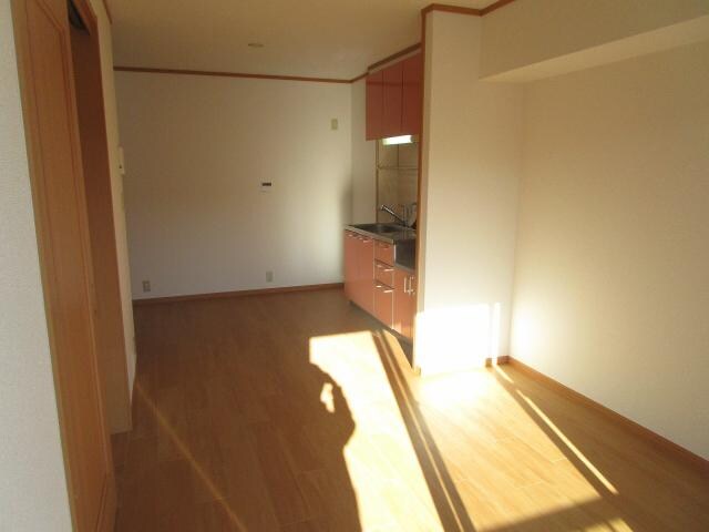 ウランタン弐番館の物件内観写真