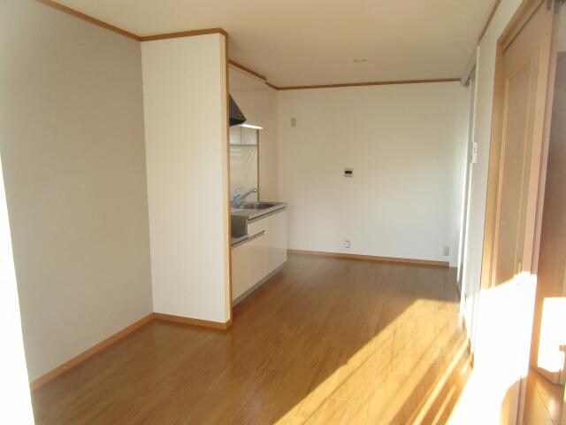 ウランタン弐番館の物件内観写真