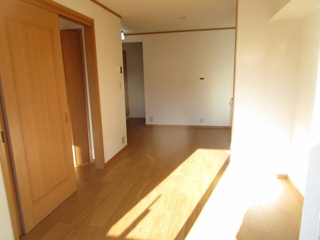 ウランタン弐番館の物件内観写真