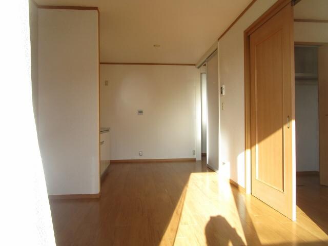 ウランタン弐番館の物件内観写真