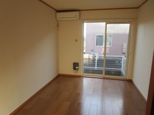 ウランタン弐番館の物件内観写真