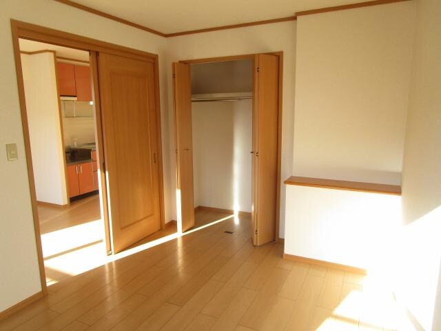 ウランタン弐番館の物件内観写真