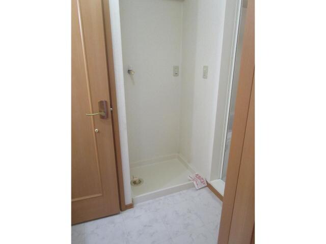 ウランタン弐番館の物件内観写真