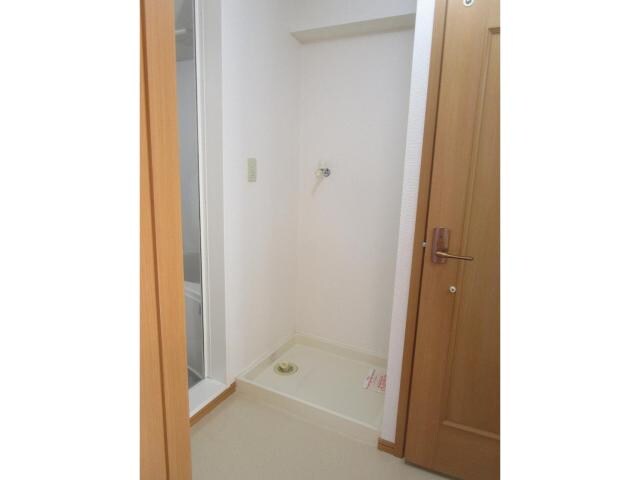 ウランタン弐番館の物件内観写真