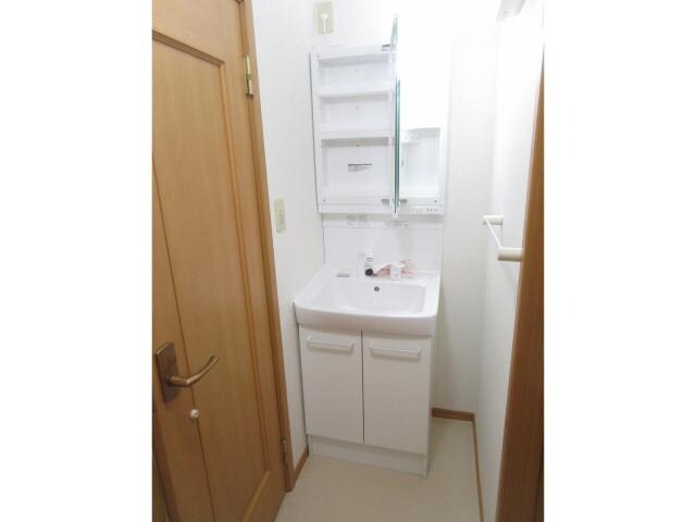 ウランタン弐番館の物件内観写真