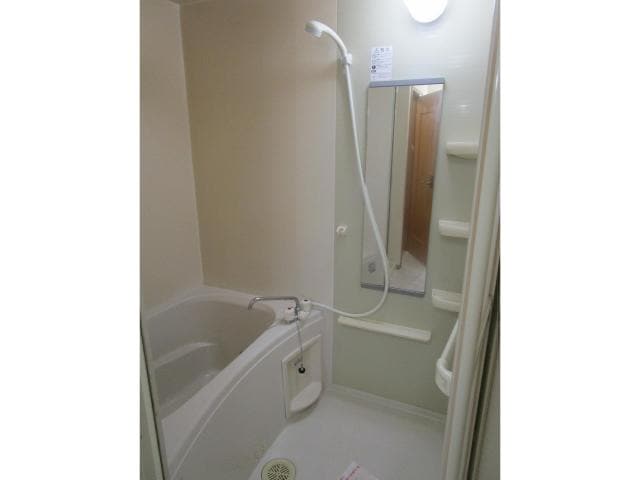 ウランタン弐番館の物件内観写真