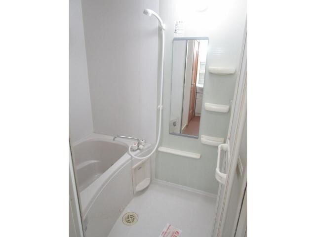 ウランタン弐番館の物件内観写真