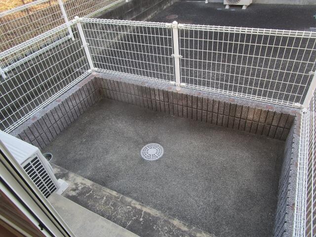 ウランタン弐番館の物件内観写真